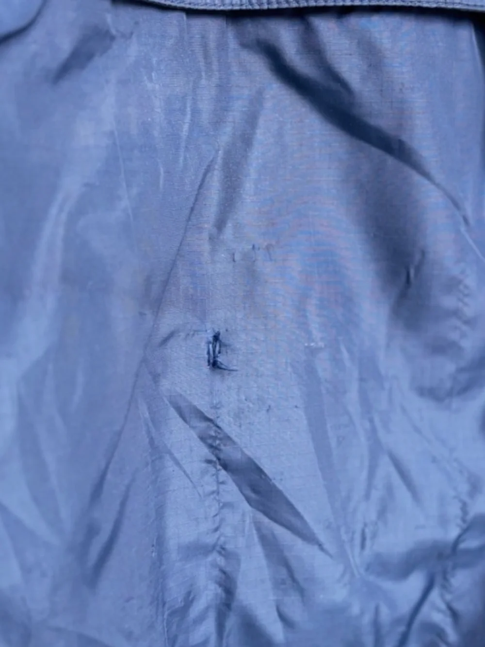 Patagonia Men's Navy and Blue Jacket